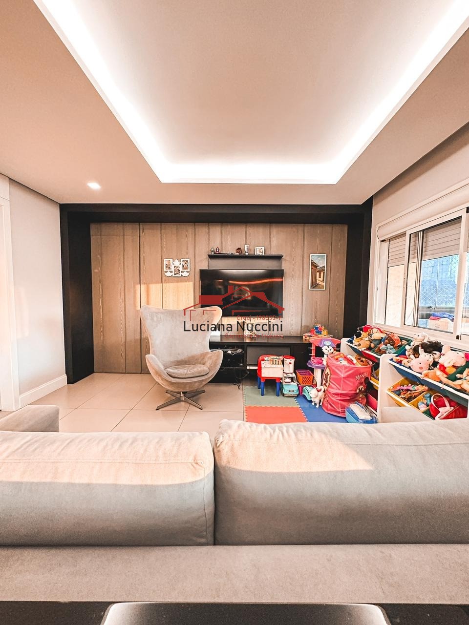Apartamento à Venda no Parque Industrial Tomas Edson - 2 Dormitórios com Suíte e Espaço Amplo