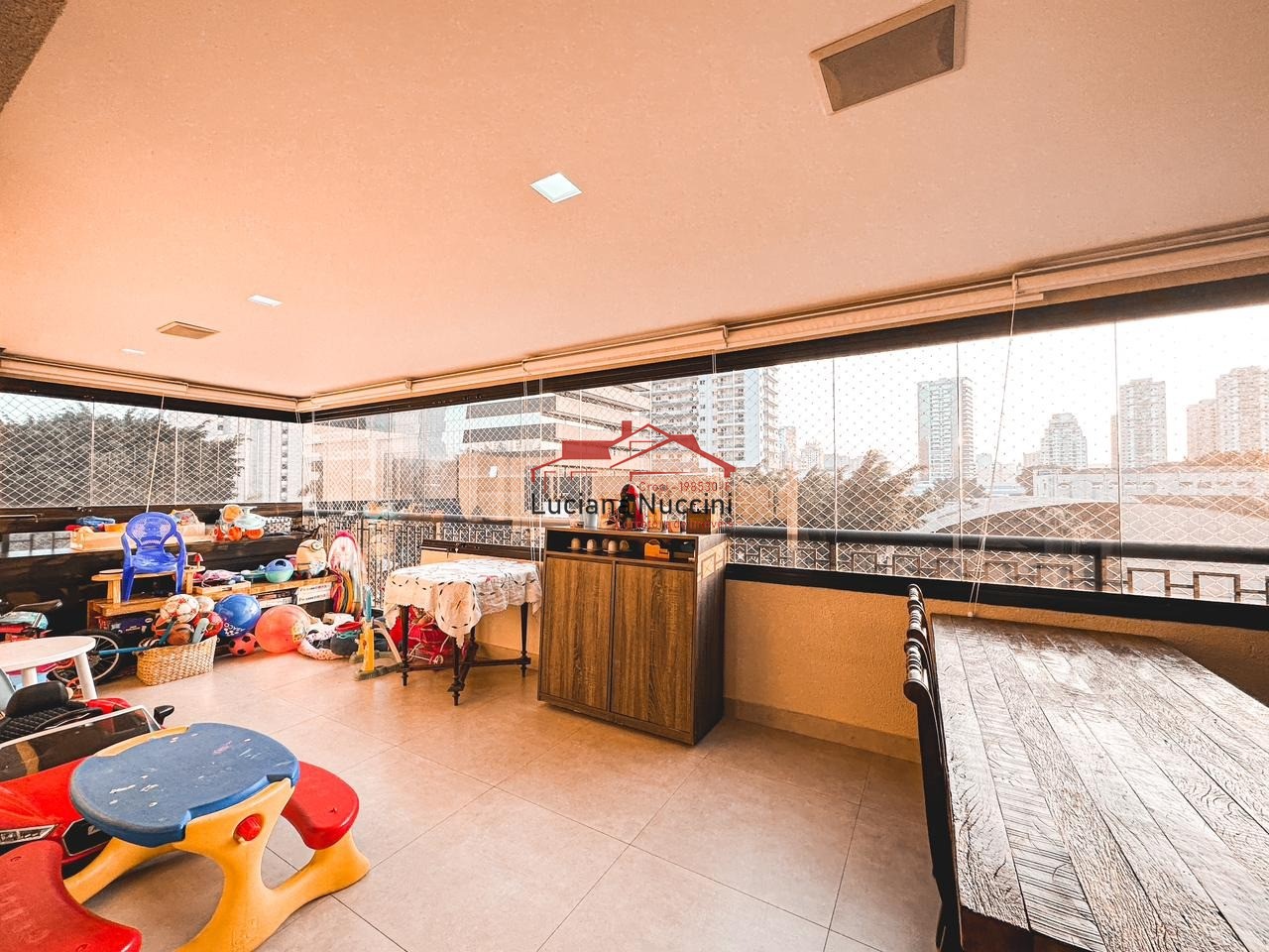 Apartamento à Venda no Parque Industrial Tomas Edson - 2 Dormitórios com Suíte e Espaço Amplo