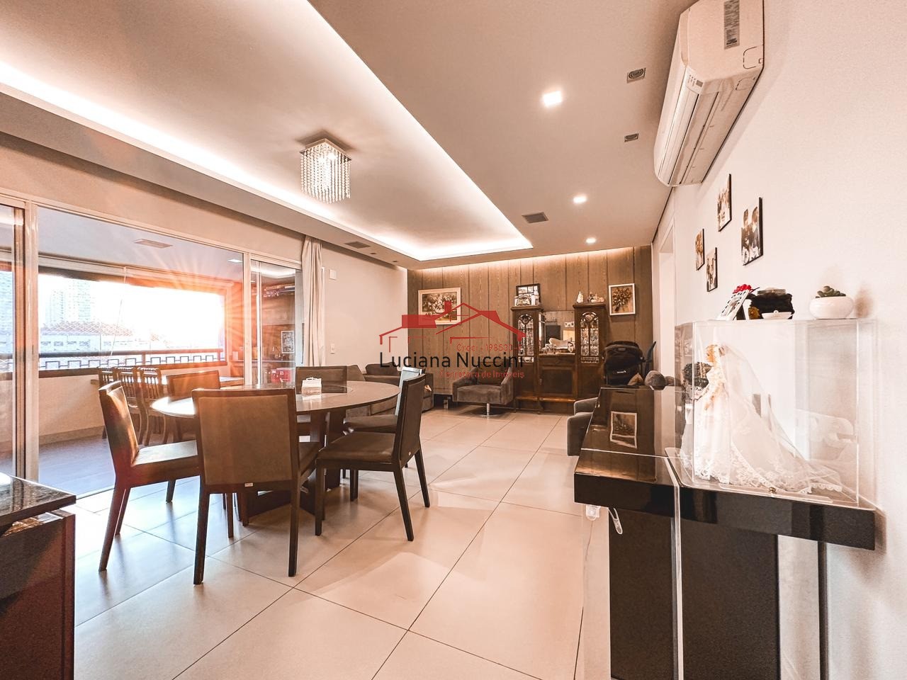 Apartamento à Venda no Parque Industrial Tomas Edson - 2 Dormitórios com Suíte e Espaço Amplo