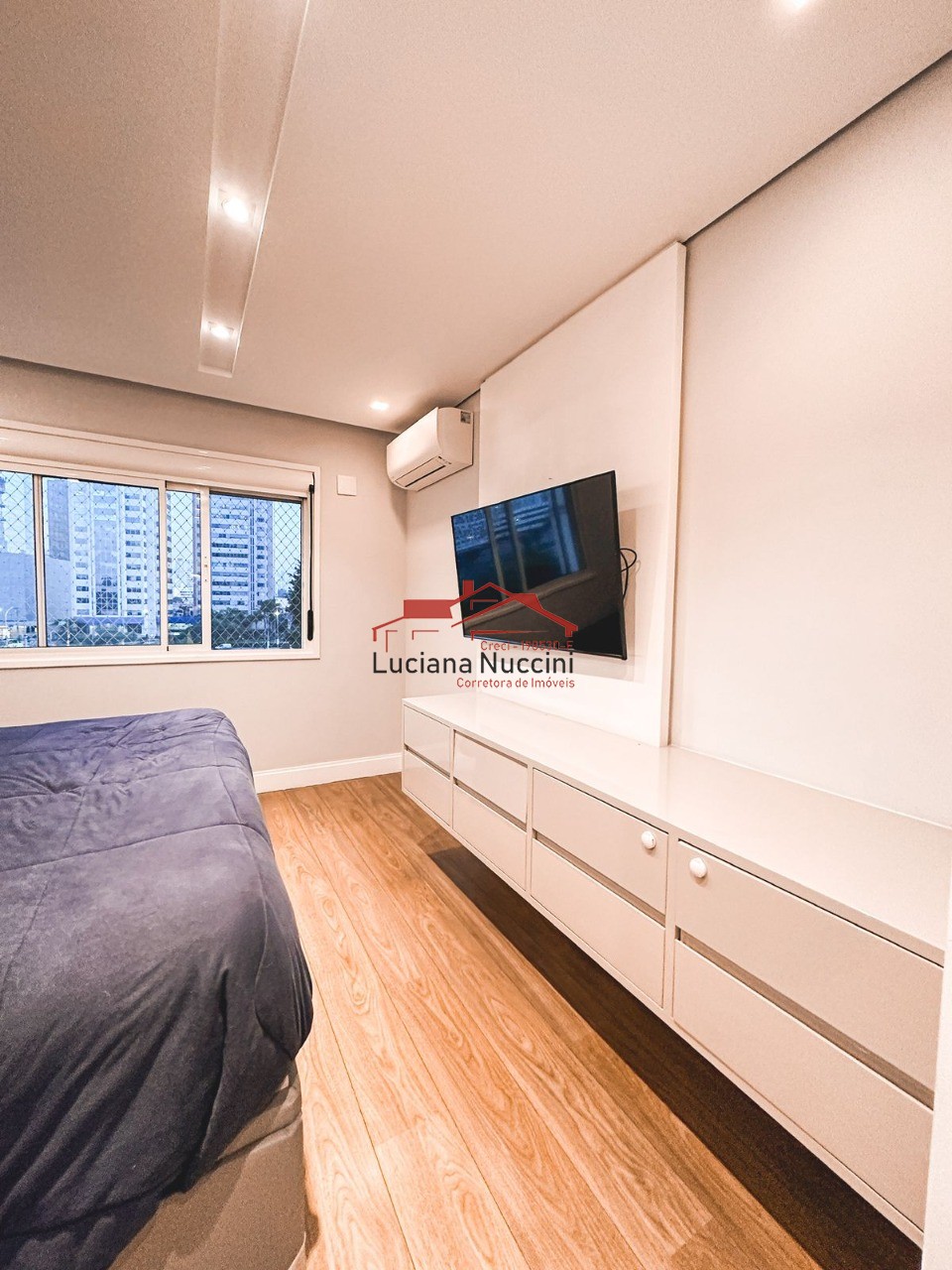 Apartamento à Venda no Parque Industrial Tomas Edson - 2 Dormitórios com Suíte e Espaço Amplo