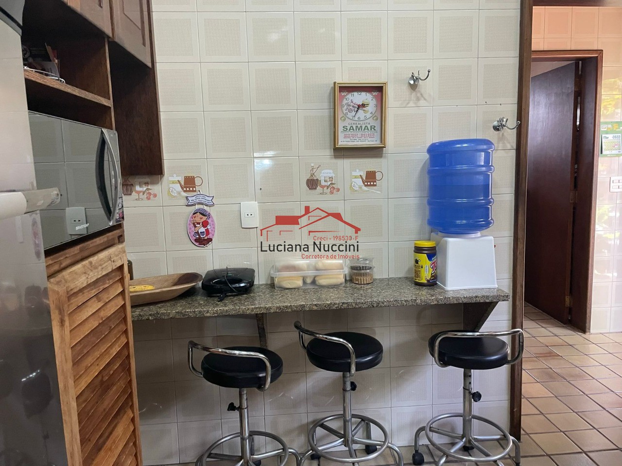 Casa à Venda no Alto da Lapa - 3 Suítes, 3 Vagas e Espaço Amplo