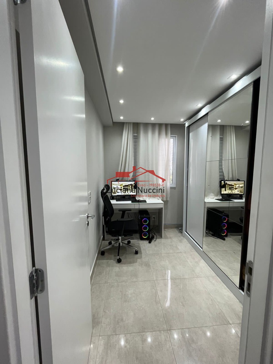 Apartamento à venda no parque rebouças - 2 dormitórios e vag