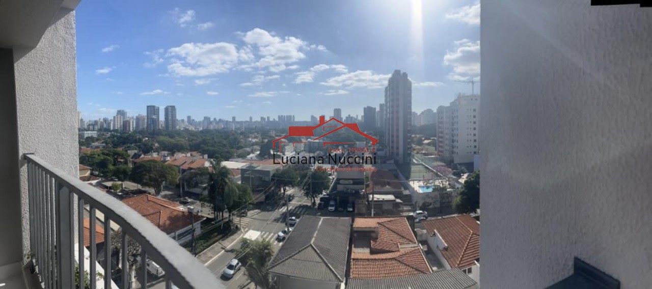 Studio Residencial em Indianópolis - Espaço Versátil e Localização Estratégica