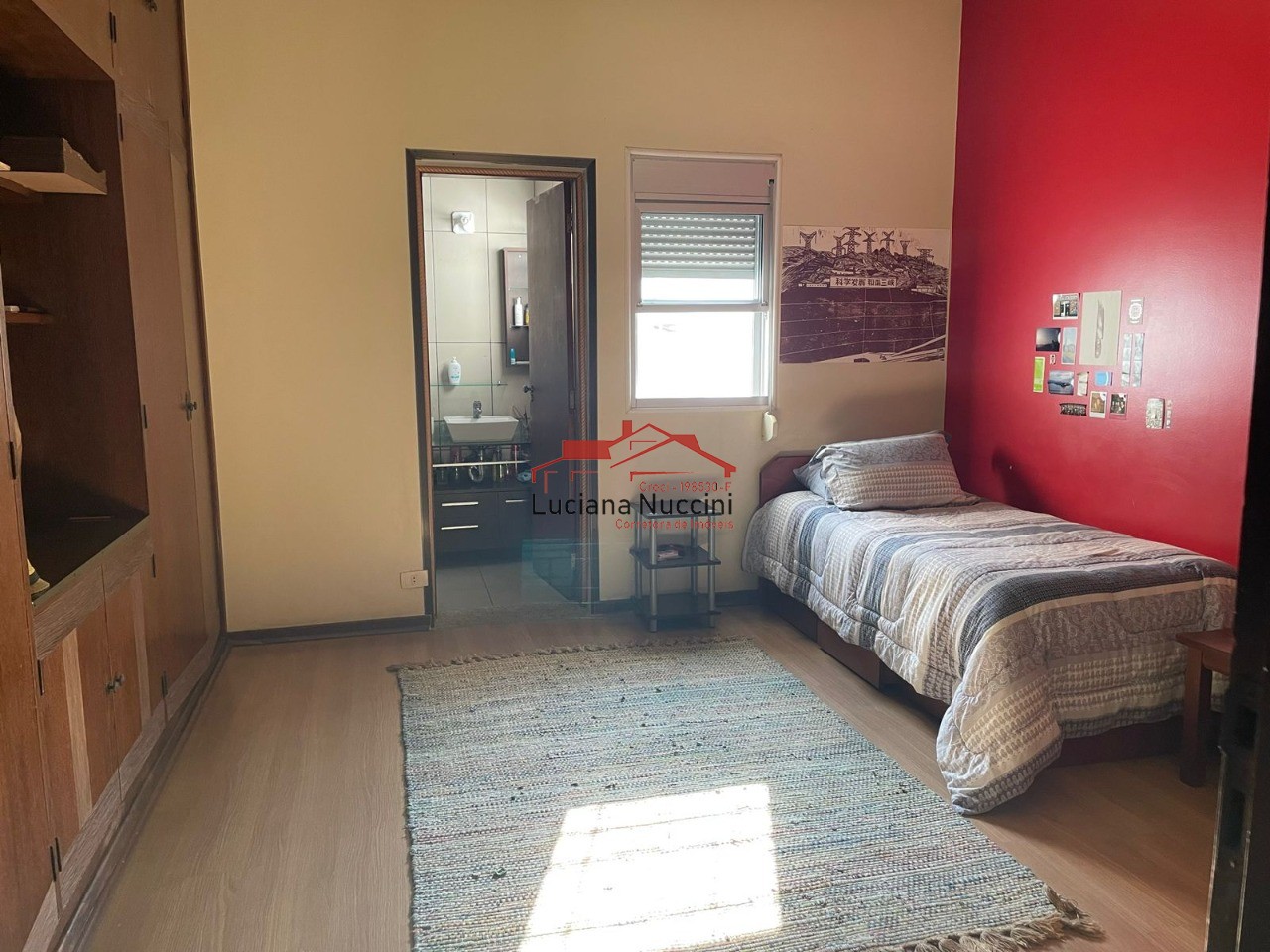 Casa à Venda no Alto da Lapa - 3 Suítes, 3 Vagas e Espaço Amplo