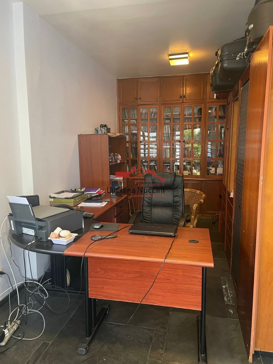 Casa à Venda no Alto da Lapa - 3 Suítes, 3 Vagas e Espaço Amplo