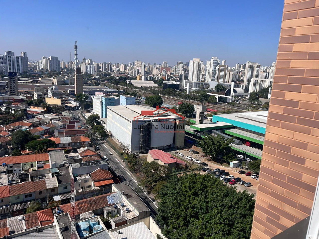 Apartamento à Venda na Várzea da Barra Funda - 2 Dormitórios e Conveniência Compacta
