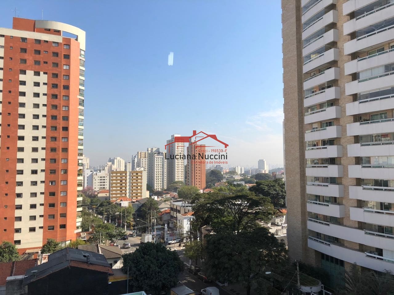 Apartamento à Venda na Vila Clementino - 2 Dormitórios, Conforto e 1 Vaga de Garagem