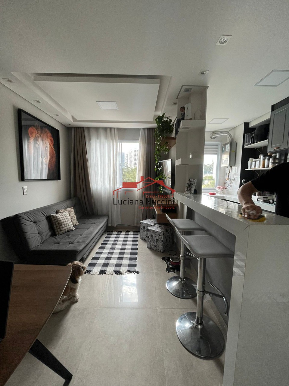 Apartamento à Venda no Parque Rebouças - 2 Dormitórios e Vaga de Garagem