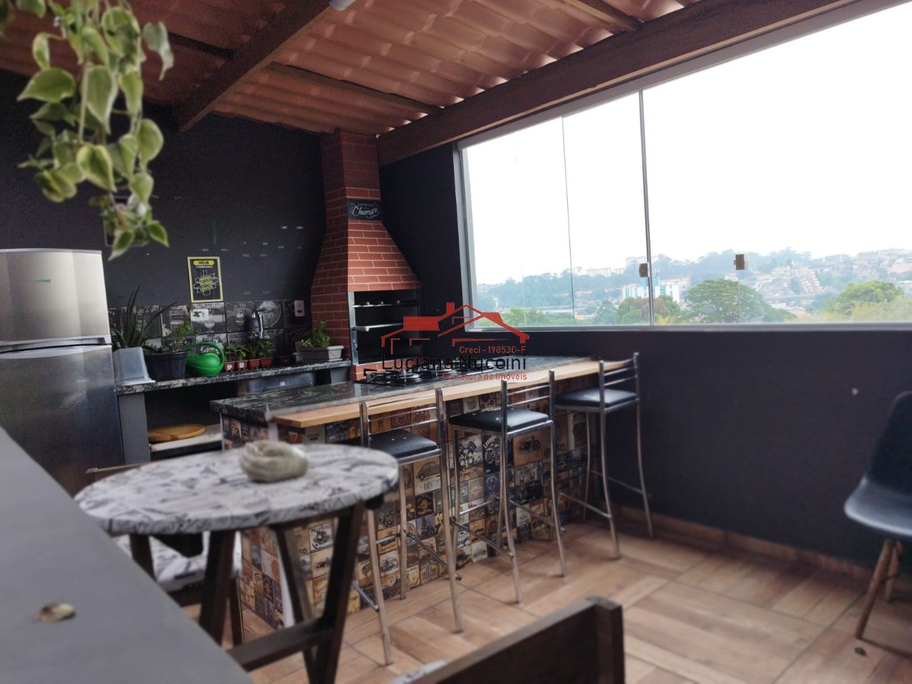 Casa Espaçosa de 4 Dormitórios no Jardim Iracema - Oportunidade Única!
