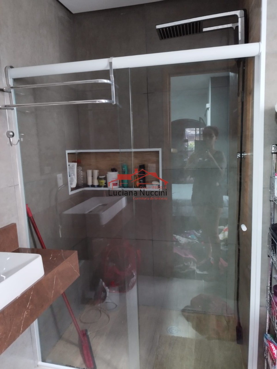 Casa Espaçosa de 4 Dormitórios no Jardim Iracema - Oportunidade Única!