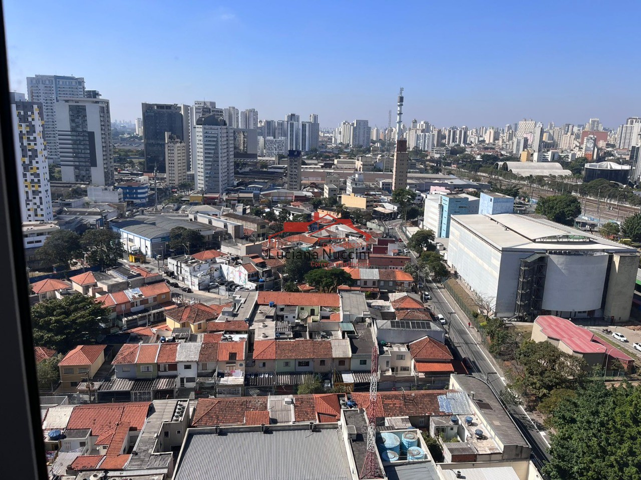 Apartamento à Venda na Várzea da Barra Funda - 2 Dormitórios e Conveniência Compacta