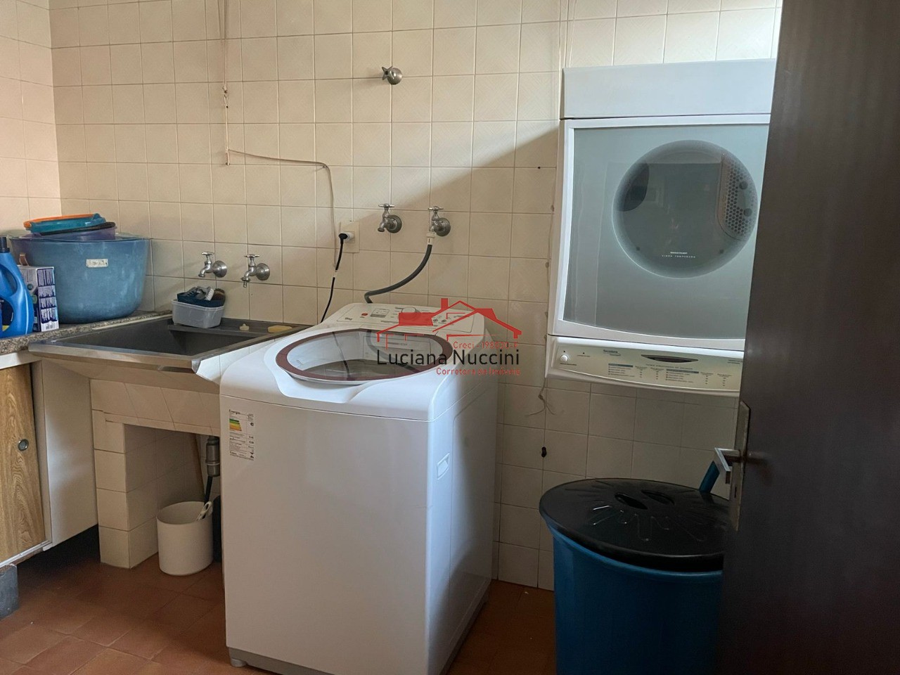 Casa à Venda no Alto da Lapa - 3 Suítes, 3 Vagas e Espaço Amplo