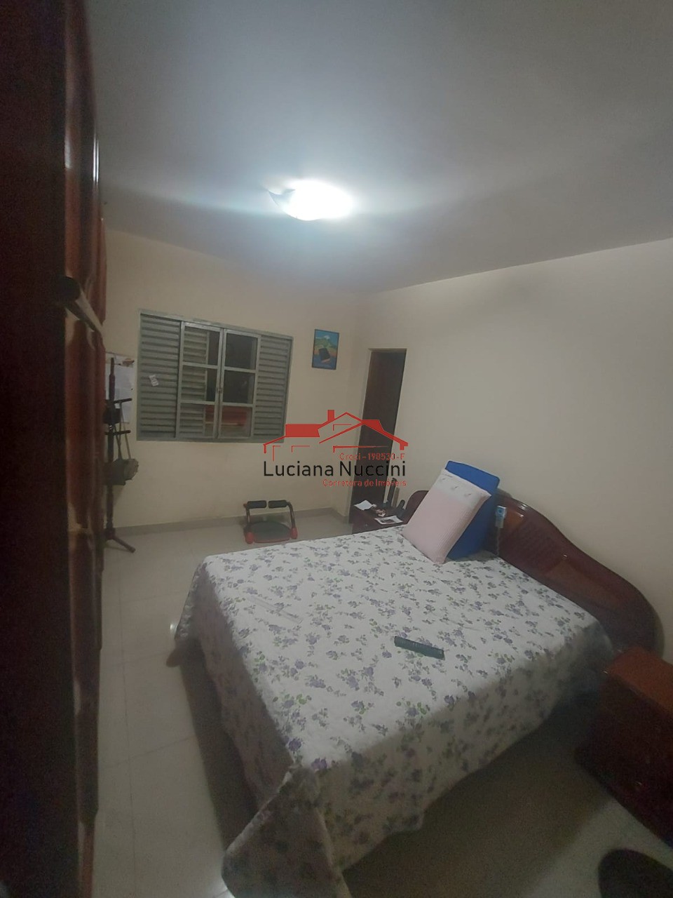 Casa na cidade domitila - 4 dormitórios, 2 suítes e espaço a