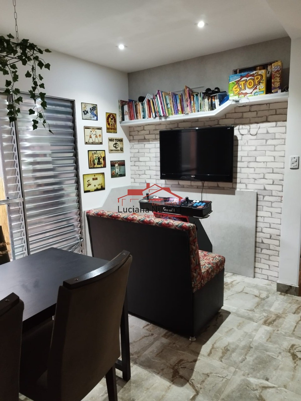 Casa espaçosa de 4 dormitórios no jardim iracema - oportunid