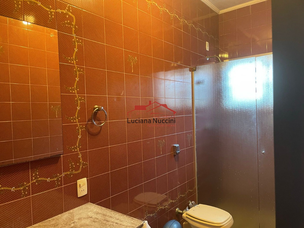 Casa à Venda no Alto da Lapa - 3 Suítes, 3 Vagas e Espaço Amplo