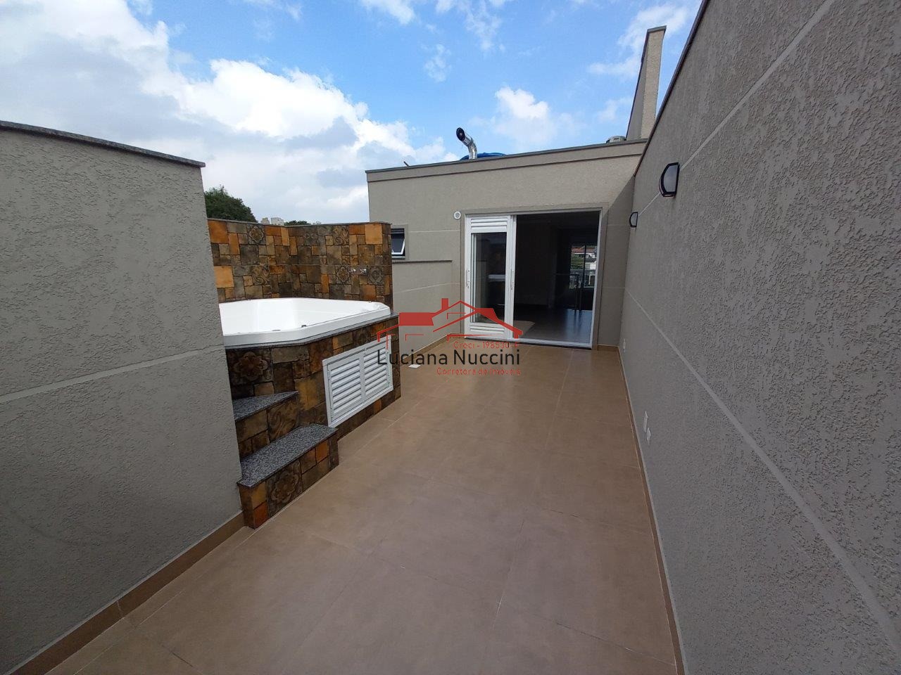 Casa Aconchegante em Mirandópolis: Seu Espaço de Conforto em São Paulo