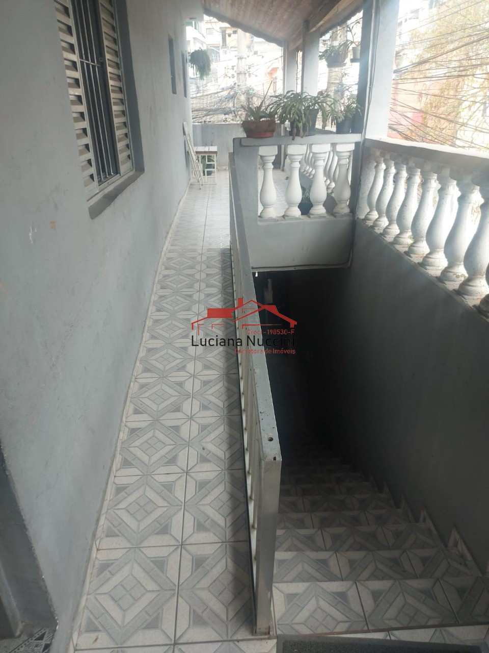 Casa na cidade domitila - 4 dormitórios, 2 suítes e espaço a