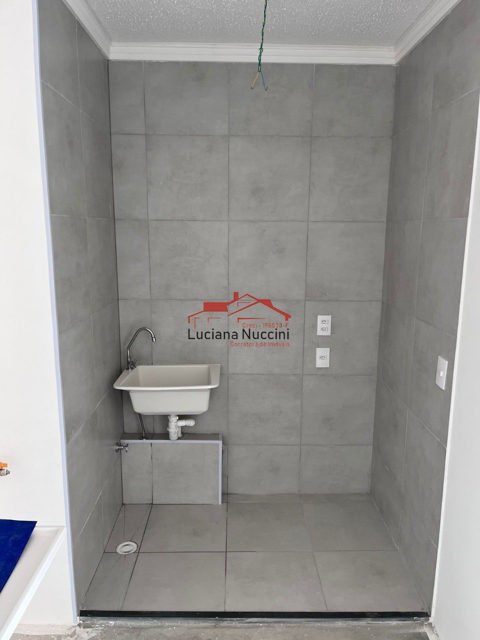 Apartamento à Venda na Várzea da Barra Funda - 2 Dormitórios e Conveniência Compacta
