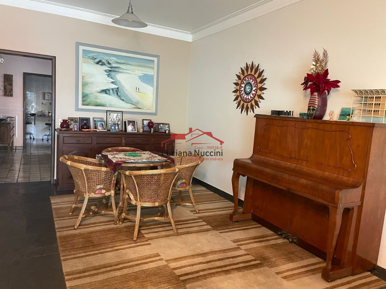 Casa à Venda no Alto da Lapa - 3 Suítes, 3 Vagas e Espaço Amplo