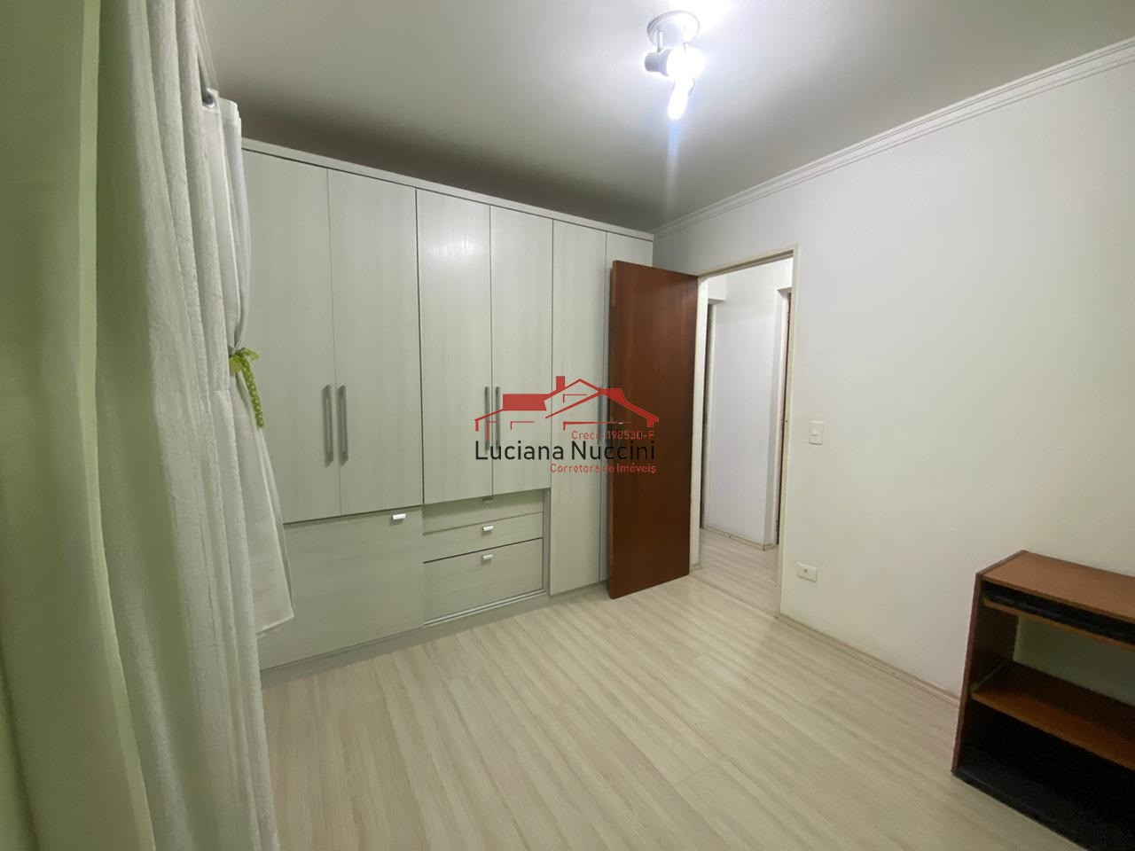Apartamento à Venda em Vila Santa Catarina, São Paulo - 2 Quartos com Suíte