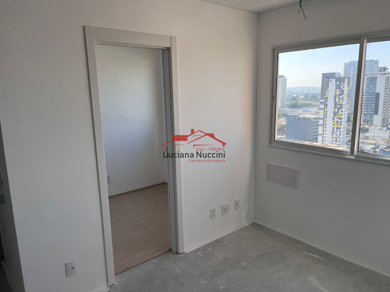 Apartamento à Venda na Várzea da Barra Funda - 2 Dormitórios e Conveniência Compacta