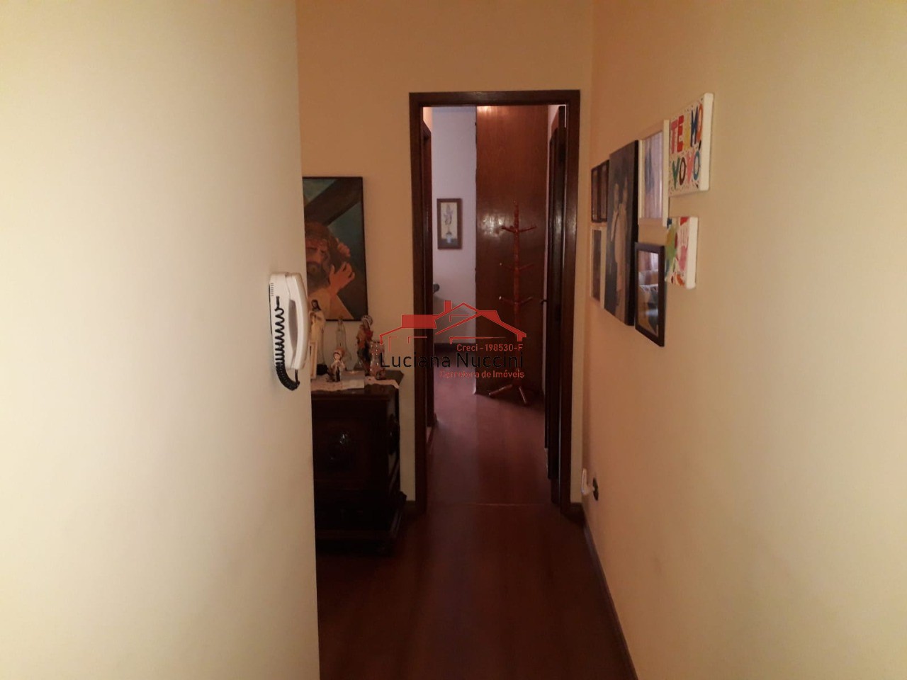 Espetacular Casa com 3 Suítes e 2 Vagas em Santo Amaro, São Paulo