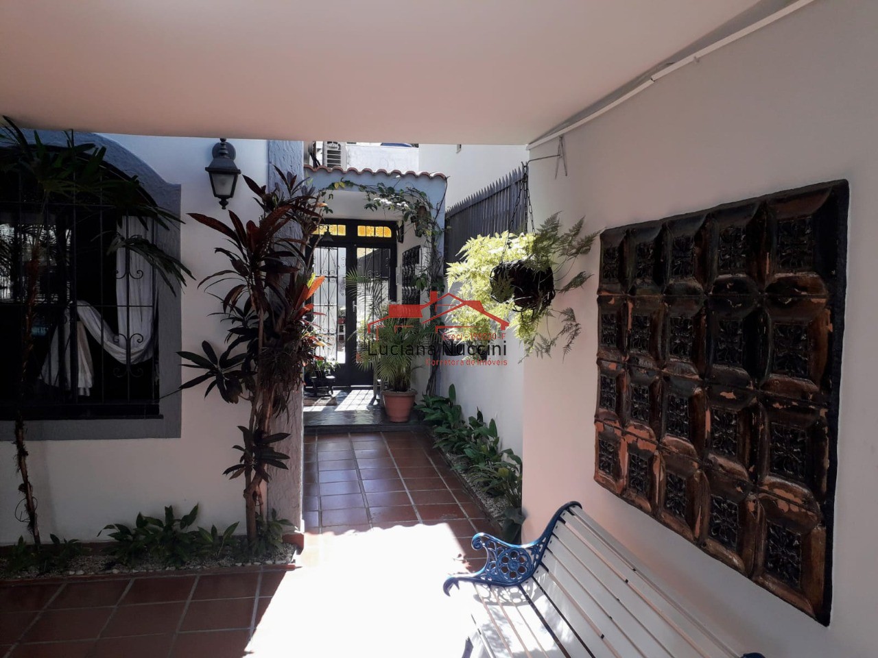 Espetacular Casa com 3 Suítes e 2 Vagas em Santo Amaro, São Paulo