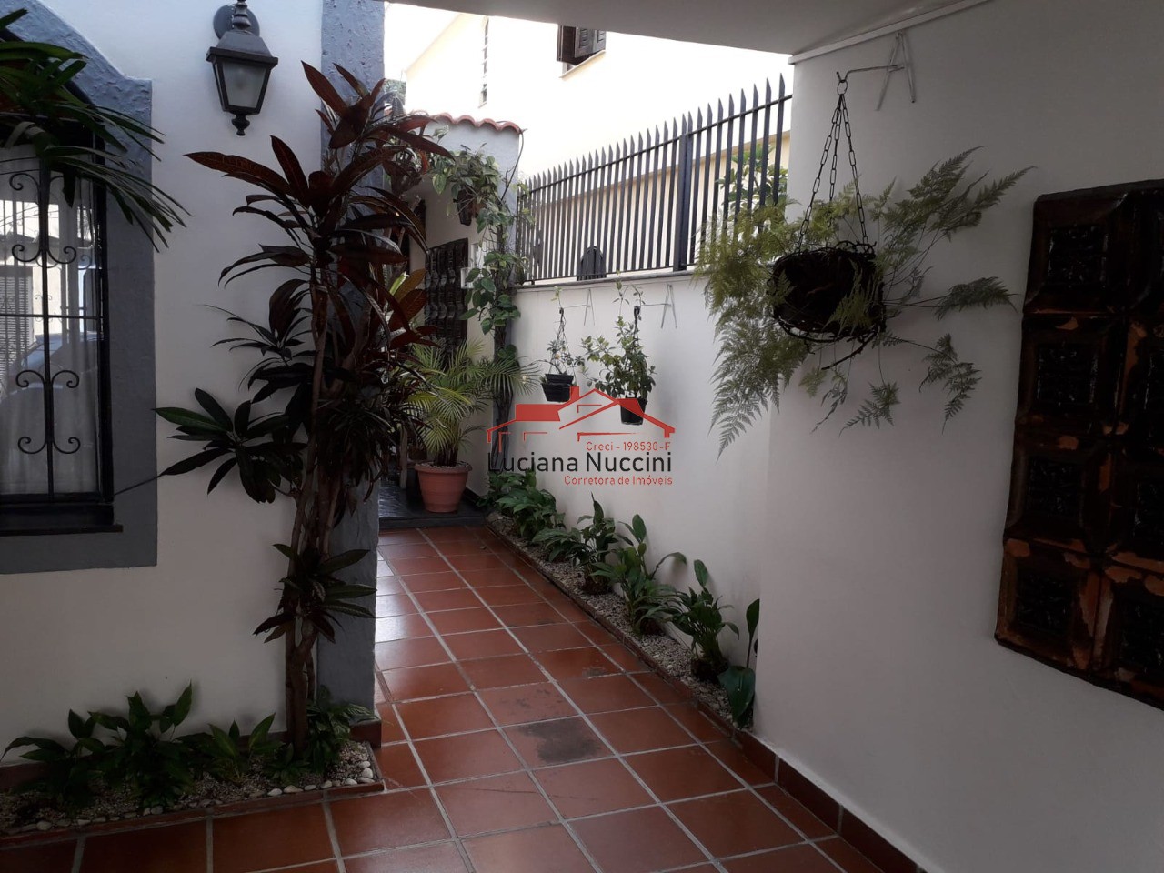 Espetacular Casa com 3 Suítes e 2 Vagas em Santo Amaro, São Paulo