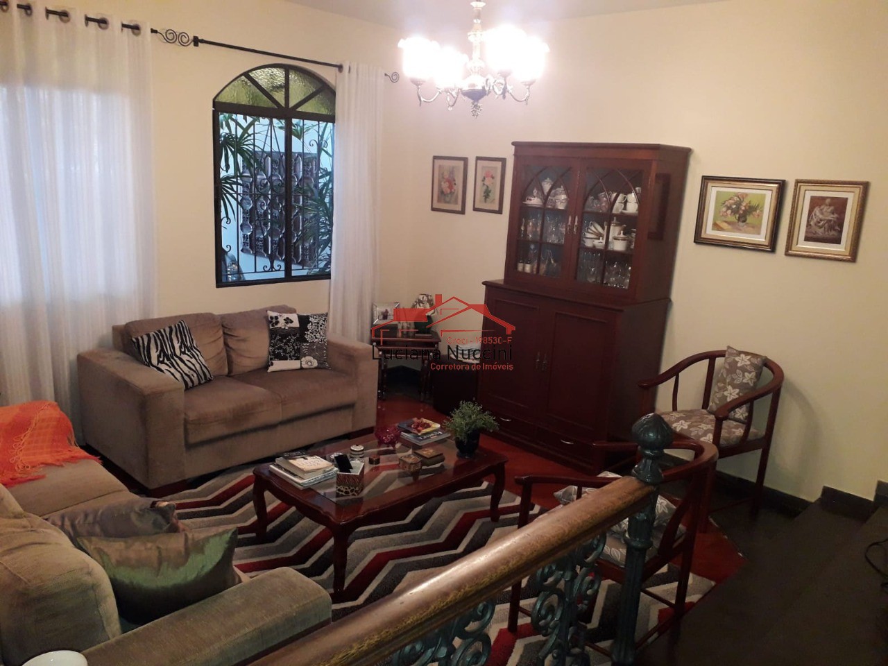 Espetacular Casa com 3 Suítes e 2 Vagas em Santo Amaro, São Paulo