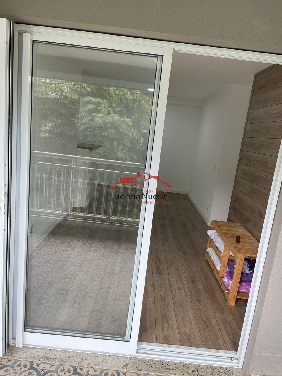 Lindo Apartamento de 3 Dormitórios com Suíte na Vila Isa, São Paulo
