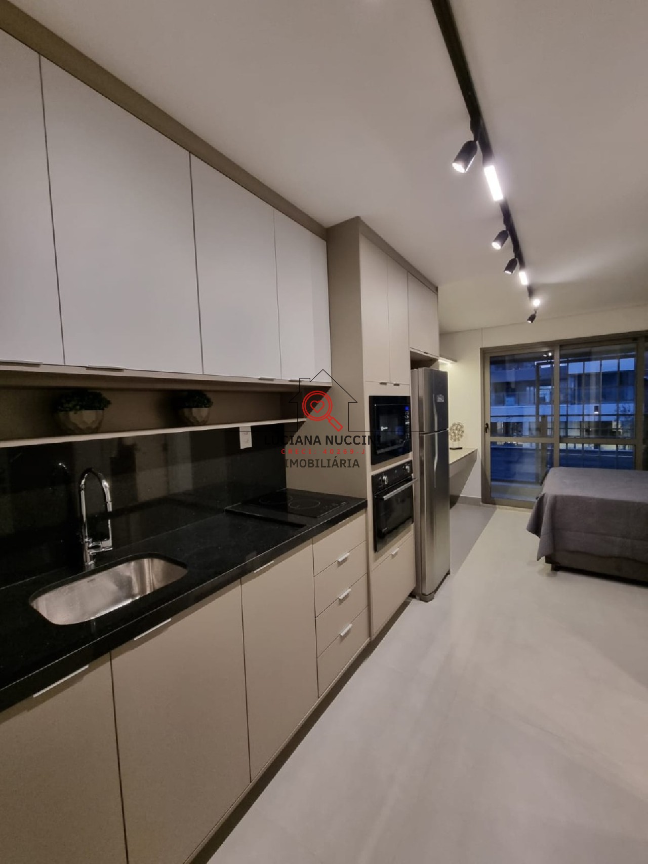 Descubra seu novo lar neste adorável Studio de 30m² no coração do Campo Belo, São Paulo