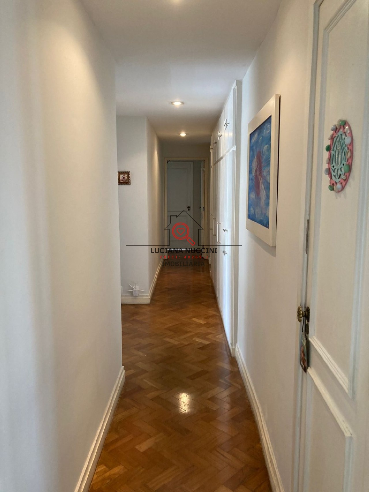 Apartamento de Luxo na Vila Buarque: 4 Quartos, 2 Suites, 2 Salas, 5 Banheiros, 275m² - São Paulo-SP