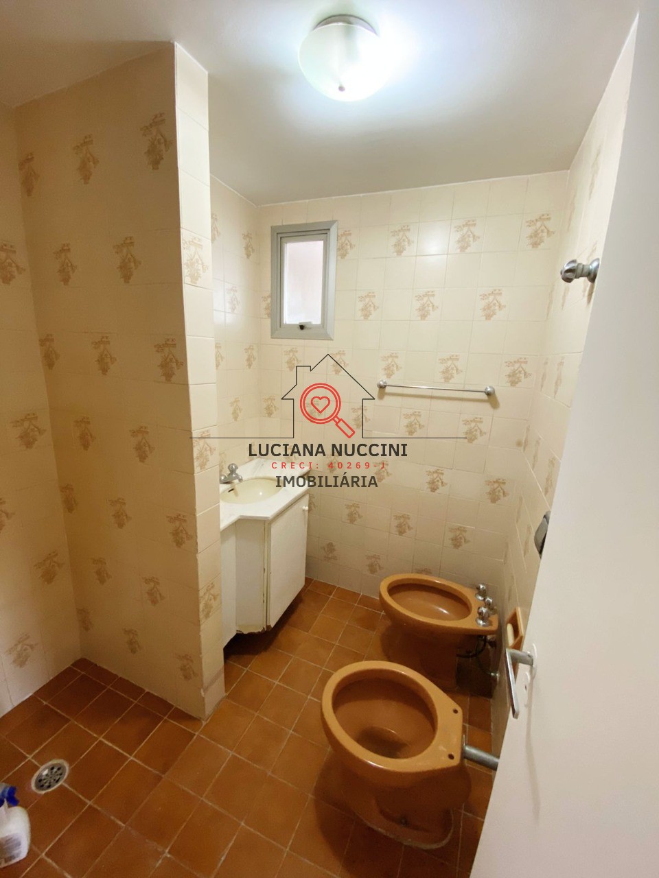 Apartamento espaçoso e confortável disponível para locação!