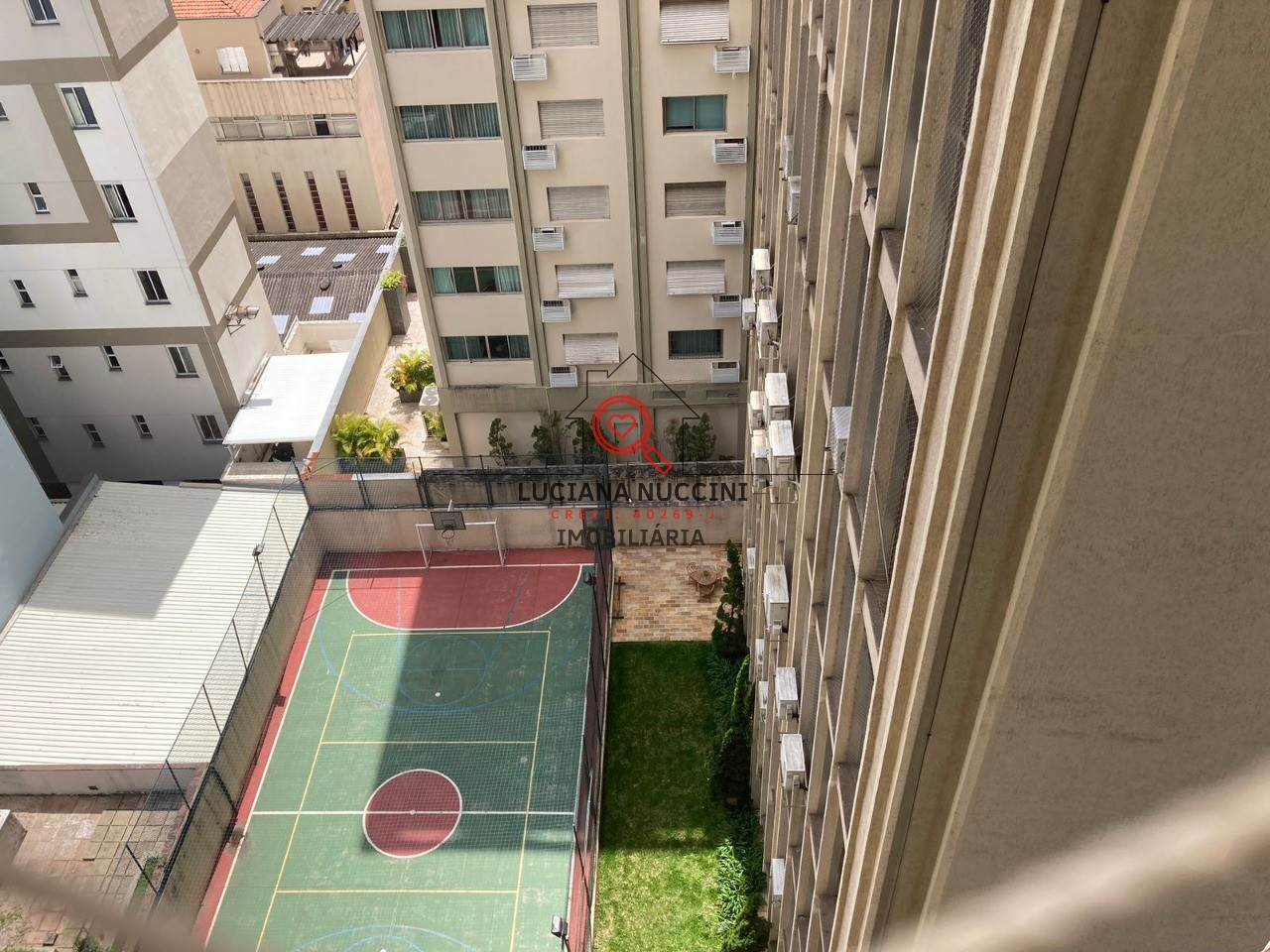 Apartamento de Luxo na Vila Buarque: 4 Quartos, 2 Suites, 2 Salas, 5 Banheiros, 275m² - São Paulo-SP