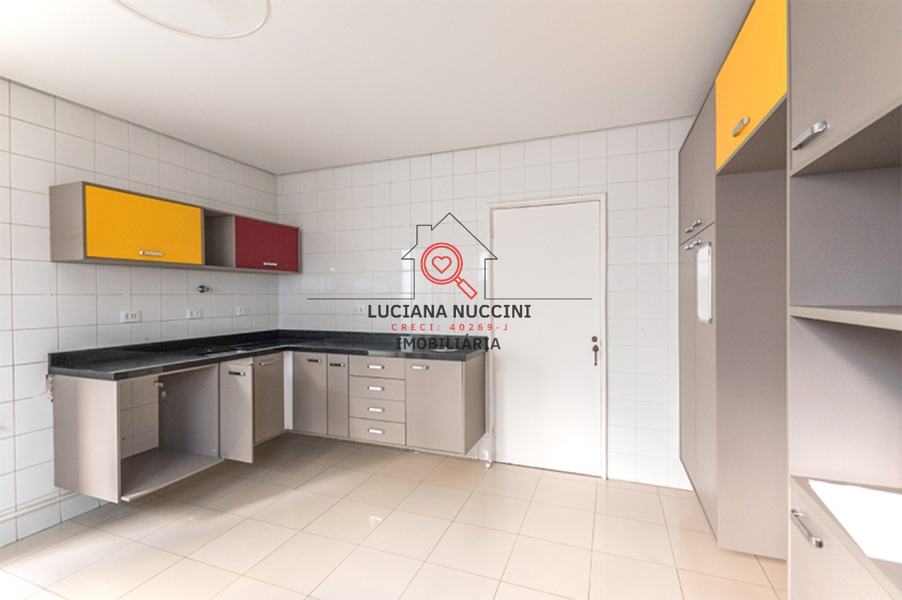 Maravilhoso apartamento de 148m² de área útil disponível par