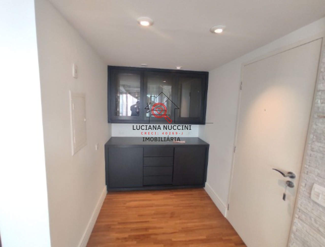 Aluguel de lindo apartamento mobiliado