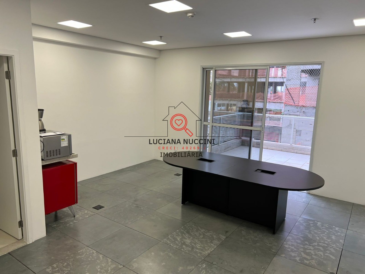 Excelente oportunidade! Sala comercial para locação no Butantã, São Paulo-SP com 1 banheiro, 1 vaga de garagem e 41,23 m².