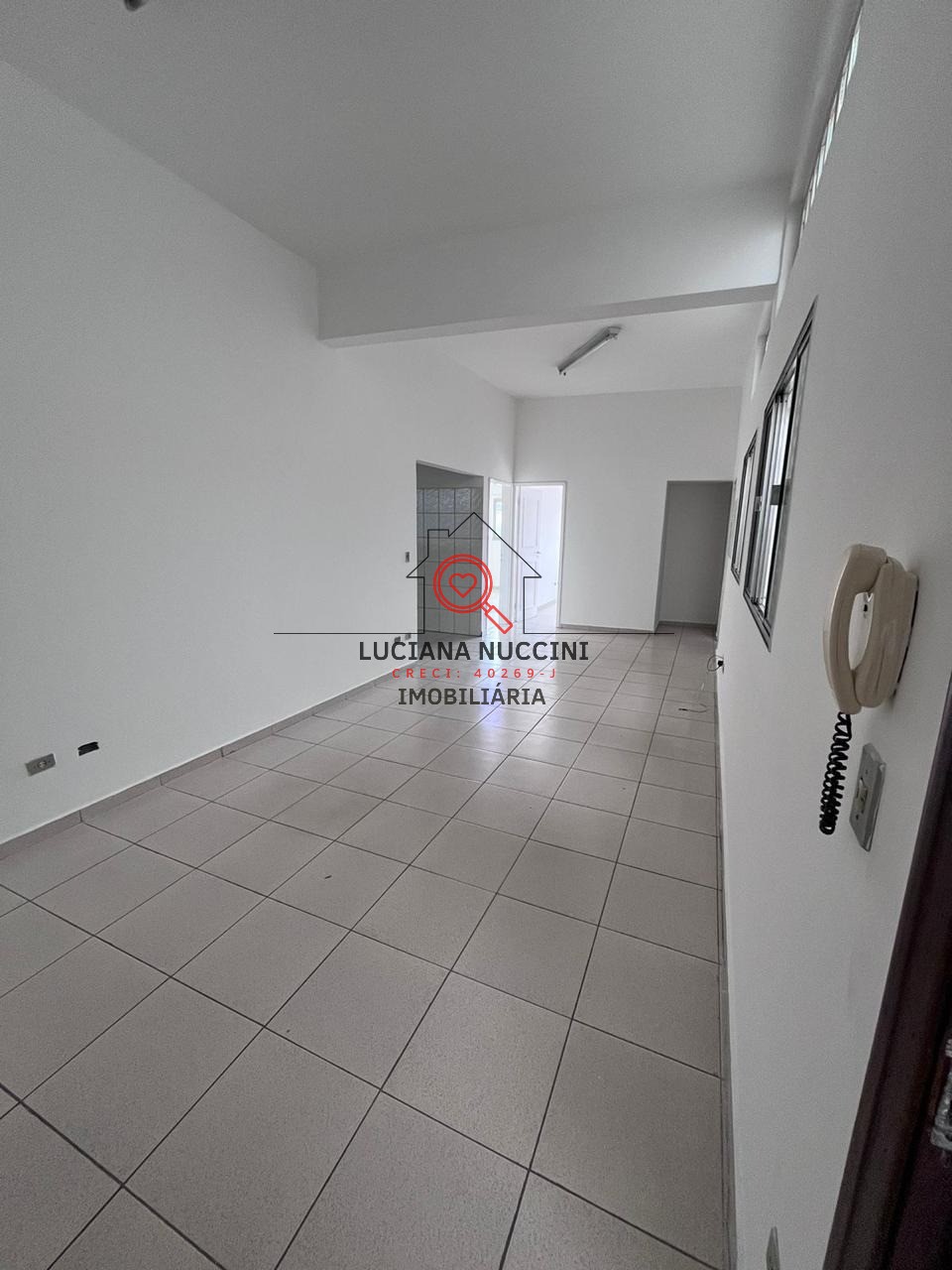 Procurando um apartamento aconchegante, moderno e bem localizado? Então você acaba de encontrar o lugar perfeito para você e sua família!