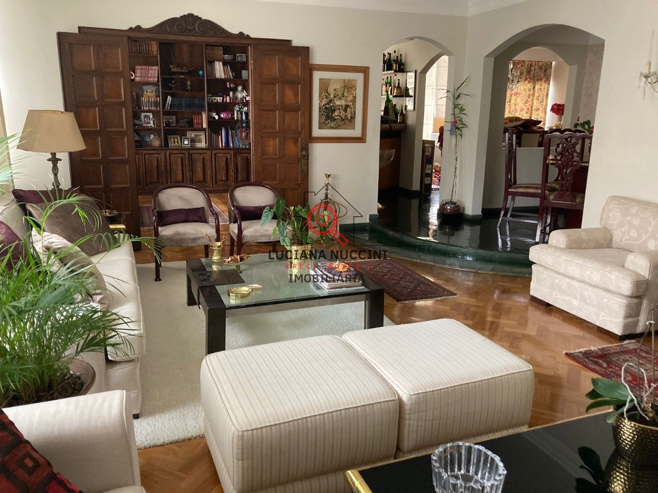 Apartamento de Luxo na Vila Buarque: 4 Quartos, 2 Suites, 2 Salas, 5 Banheiros, 275m² - São Paulo-SP