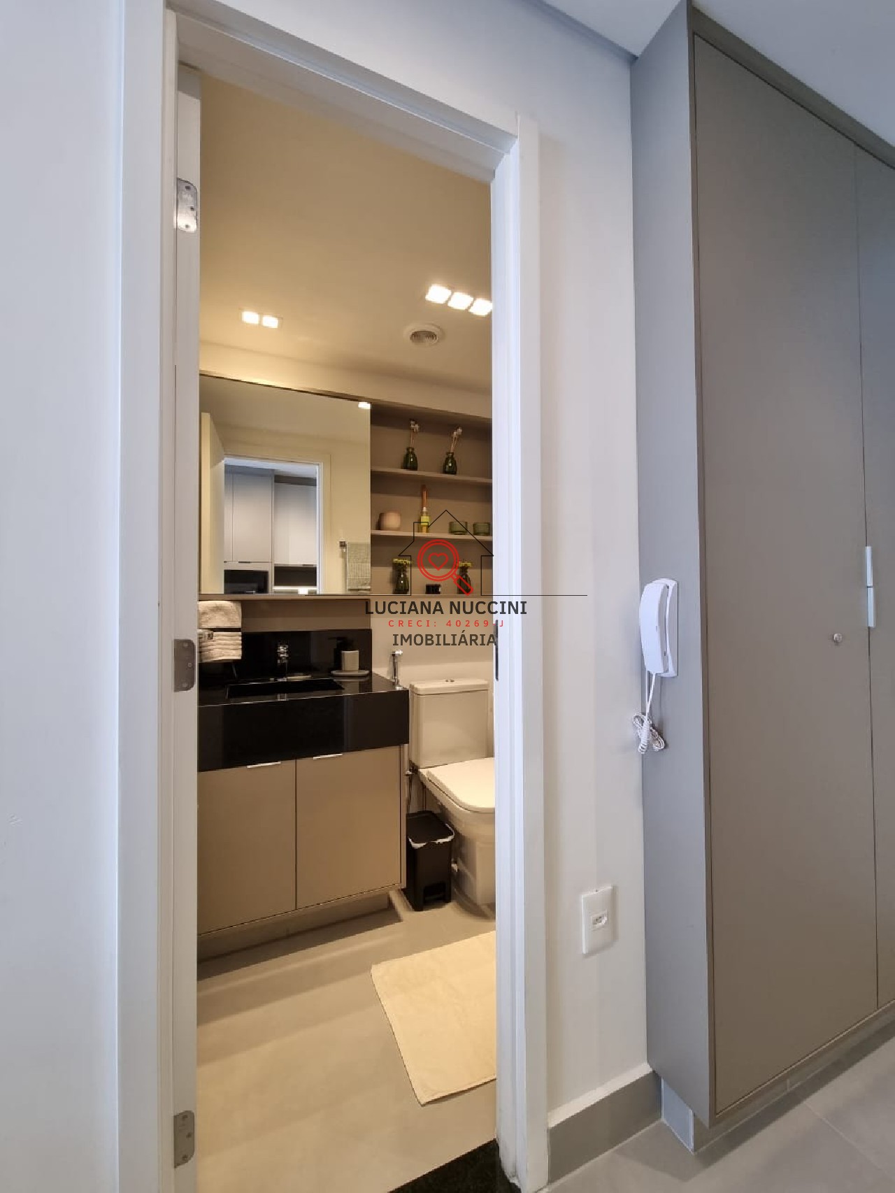 Descubra seu novo lar neste adorável Studio de 30m² no coração do Campo Belo, São Paulo