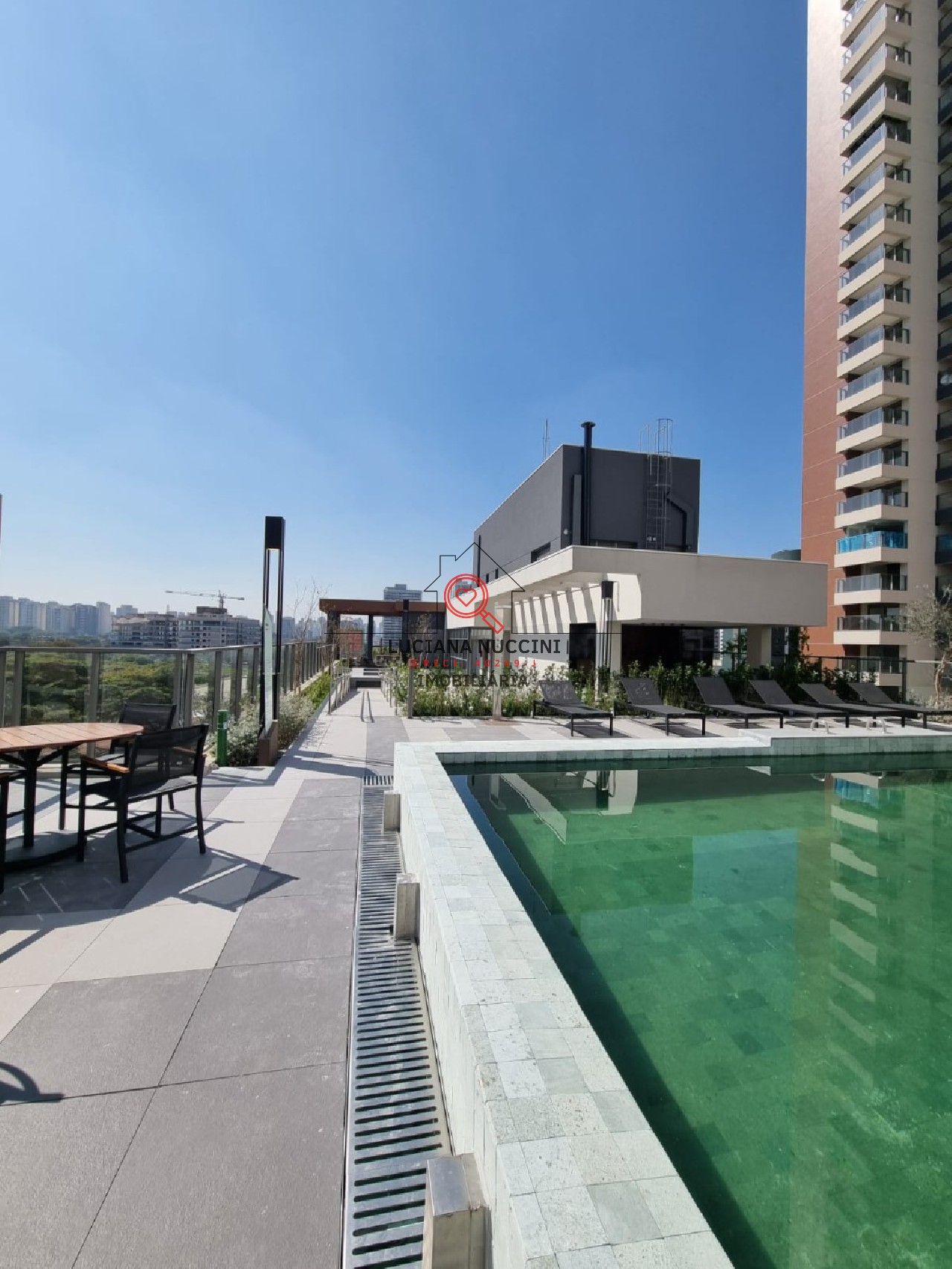 Descubra seu novo lar neste adorável Studio de 30m² no coração do Campo Belo, São Paulo