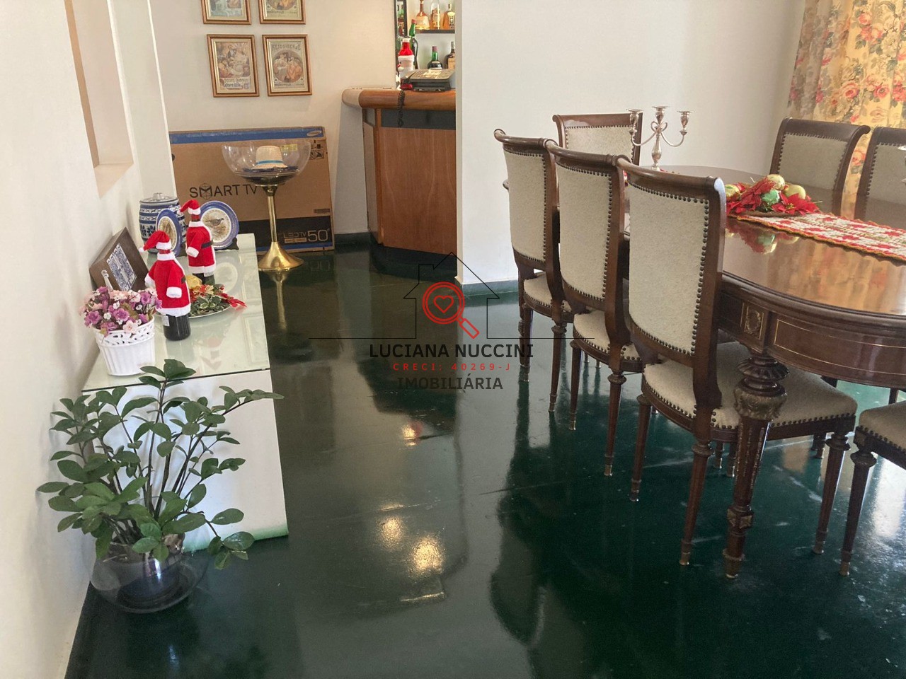 Apartamento de Luxo na Vila Buarque: 4 Quartos, 2 Suites, 2 Salas, 5 Banheiros, 275m² - São Paulo-SP