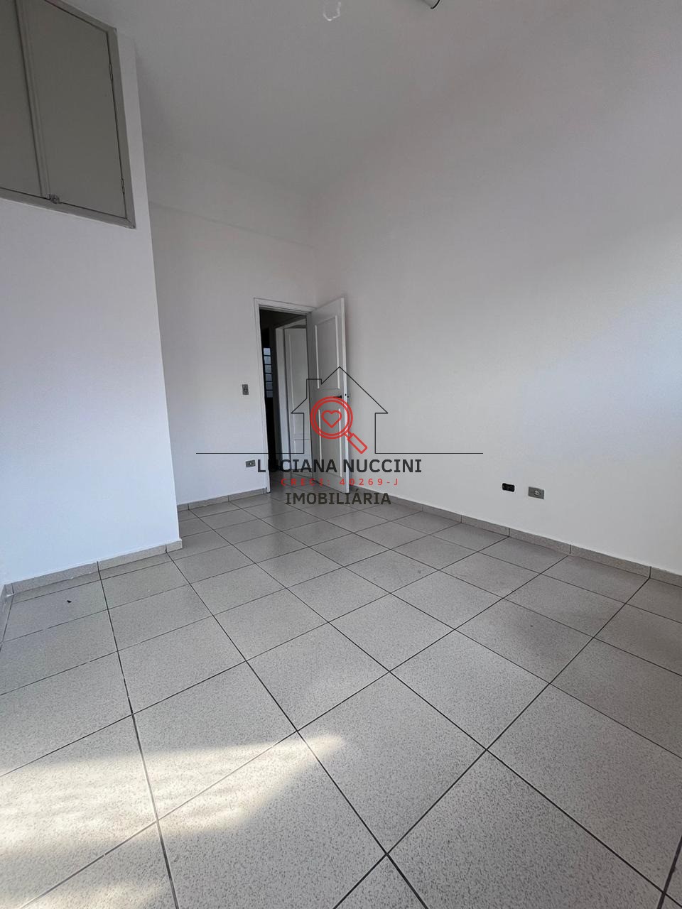 Procurando um apartamento aconchegante, moderno e bem localizado? Então você acaba de encontrar o lugar perfeito para você e sua família!