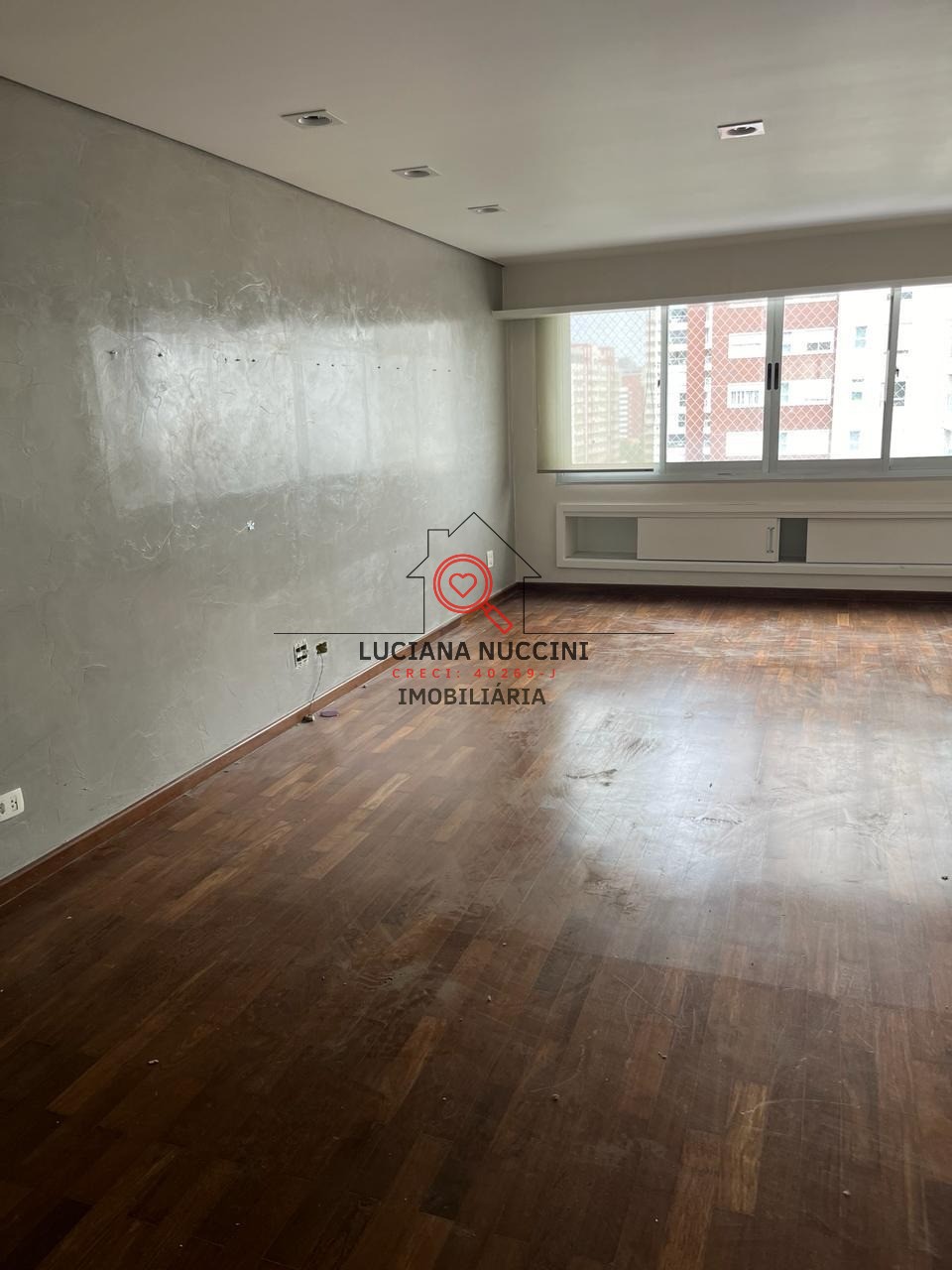 APARTAMENTO PARA ALUGUEL - 140m2, 3 quartos (1 suíte), 2 vagas de garagem