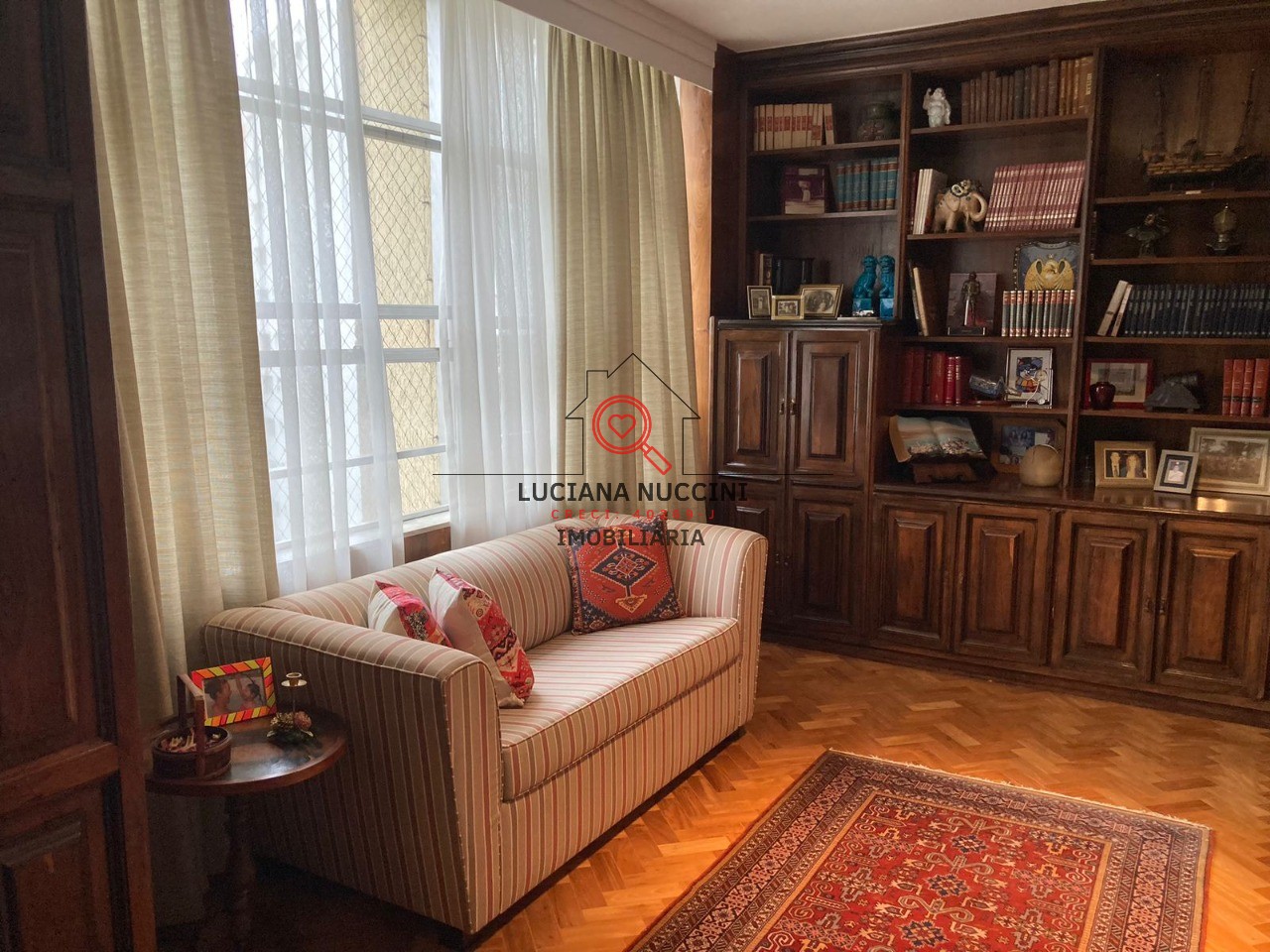 Apartamento de Luxo na Vila Buarque: 4 Quartos, 2 Suites, 2 Salas, 5 Banheiros, 275m² - São Paulo-SP