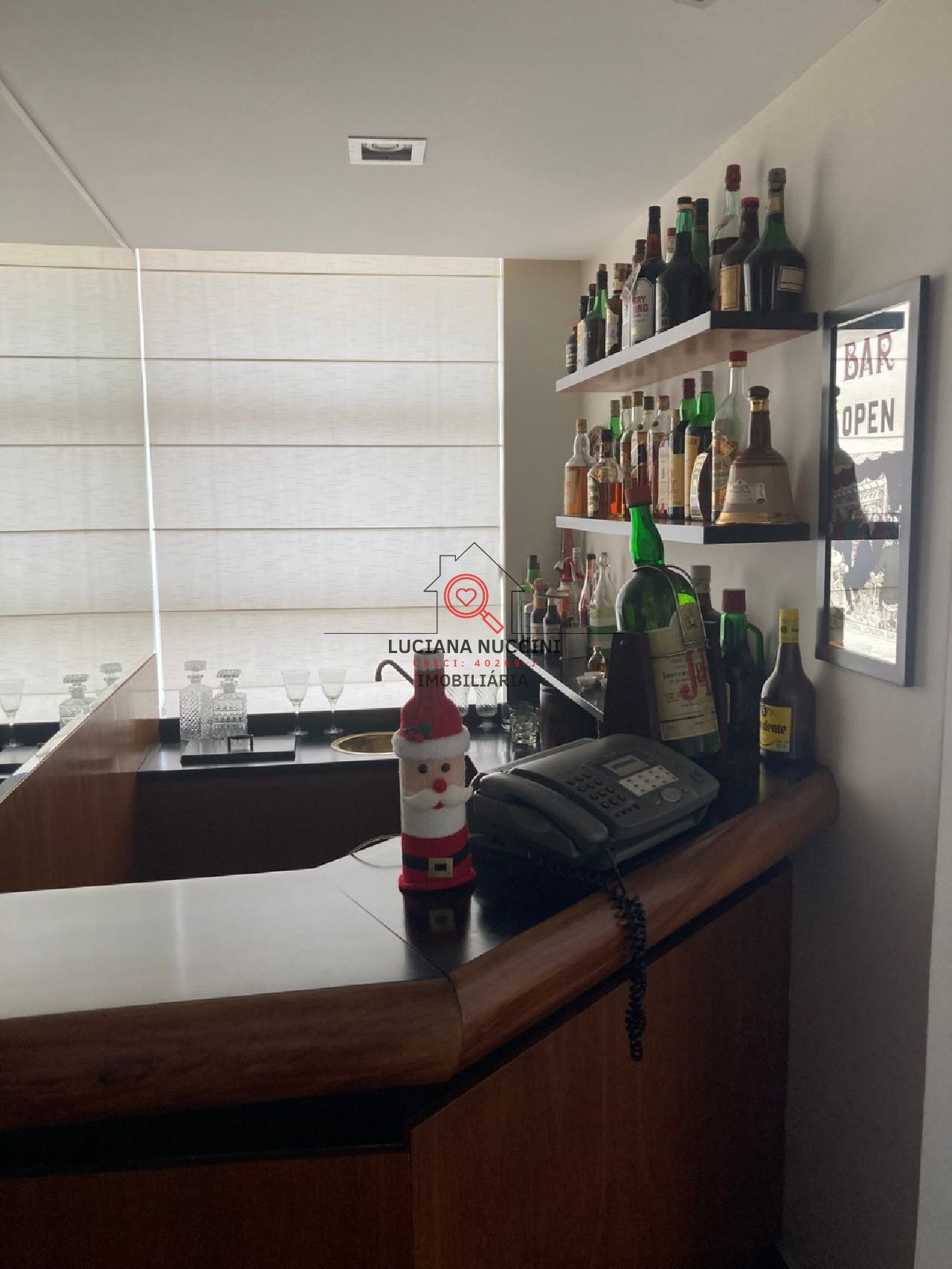 Apartamento de Luxo na Vila Buarque: 4 Quartos, 2 Suites, 2 Salas, 5 Banheiros, 275m² - São Paulo-SP