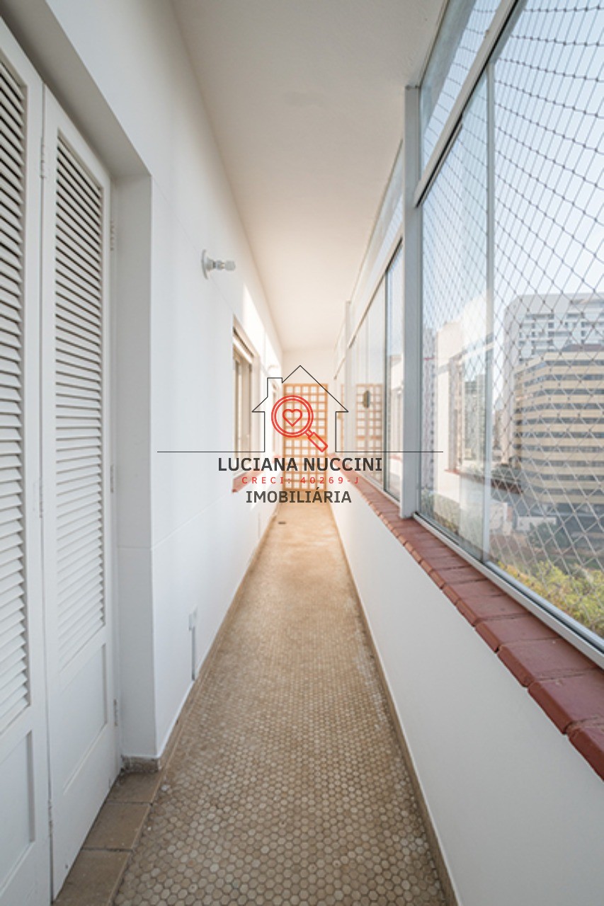 Maravilhoso apartamento de 148m² de área útil disponível par