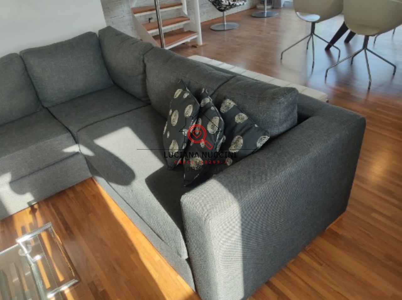 Aluguel de lindo apartamento mobiliado