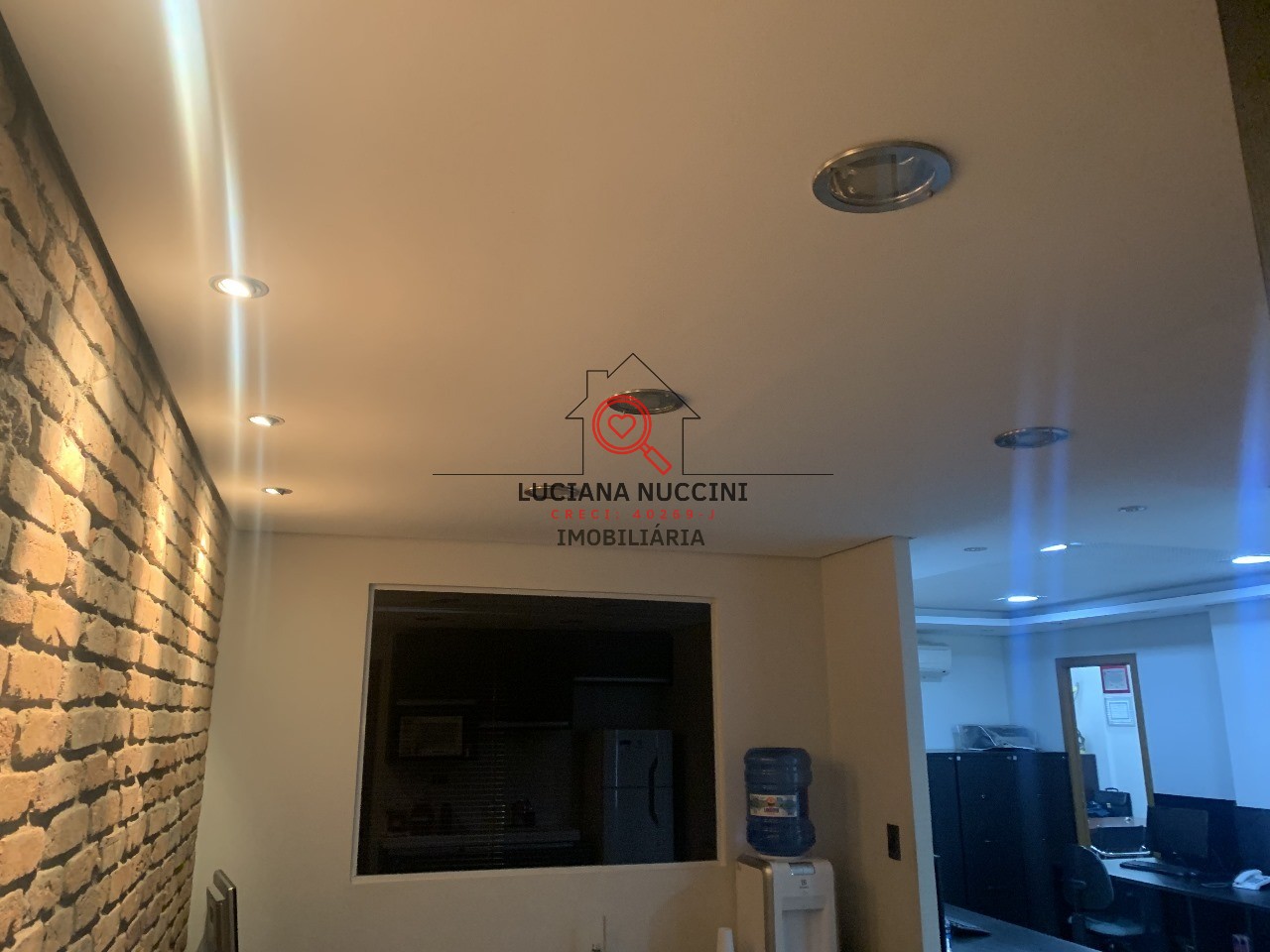 Conjunto Comercial à Venda em Bela Vista, São Paulo-SP: 4 Salas, 2 Banheiros, 2 Vagas - 145,92 m²