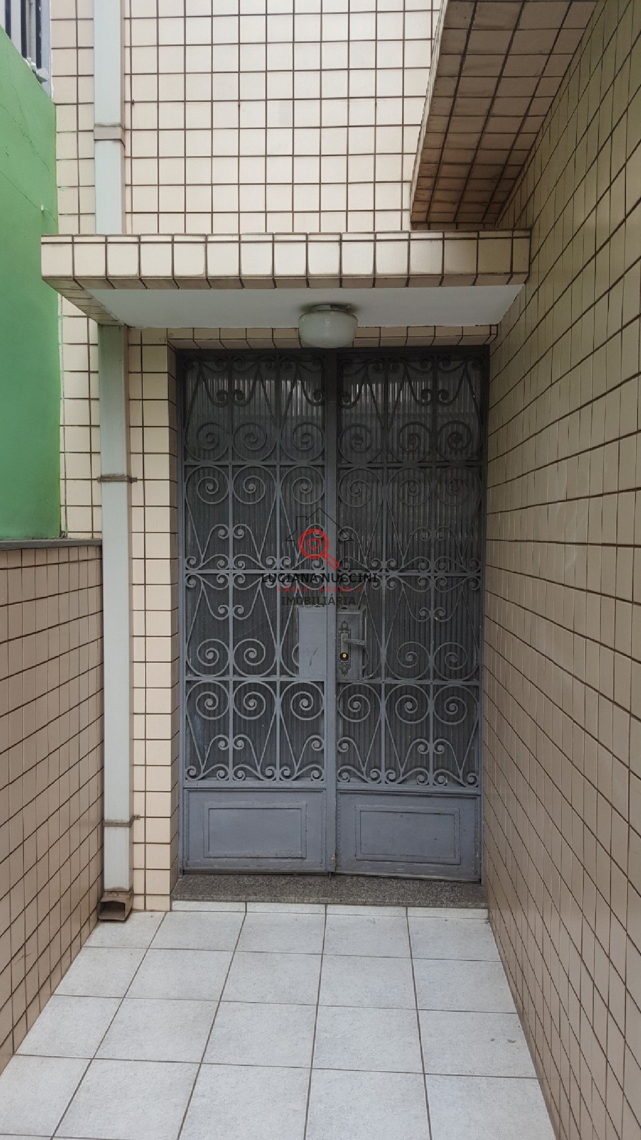 Casa Comercial para Locação em Pinheiros, São Paulo-SP: 5 Salas, 2 Banheiros, 130m² de Área!